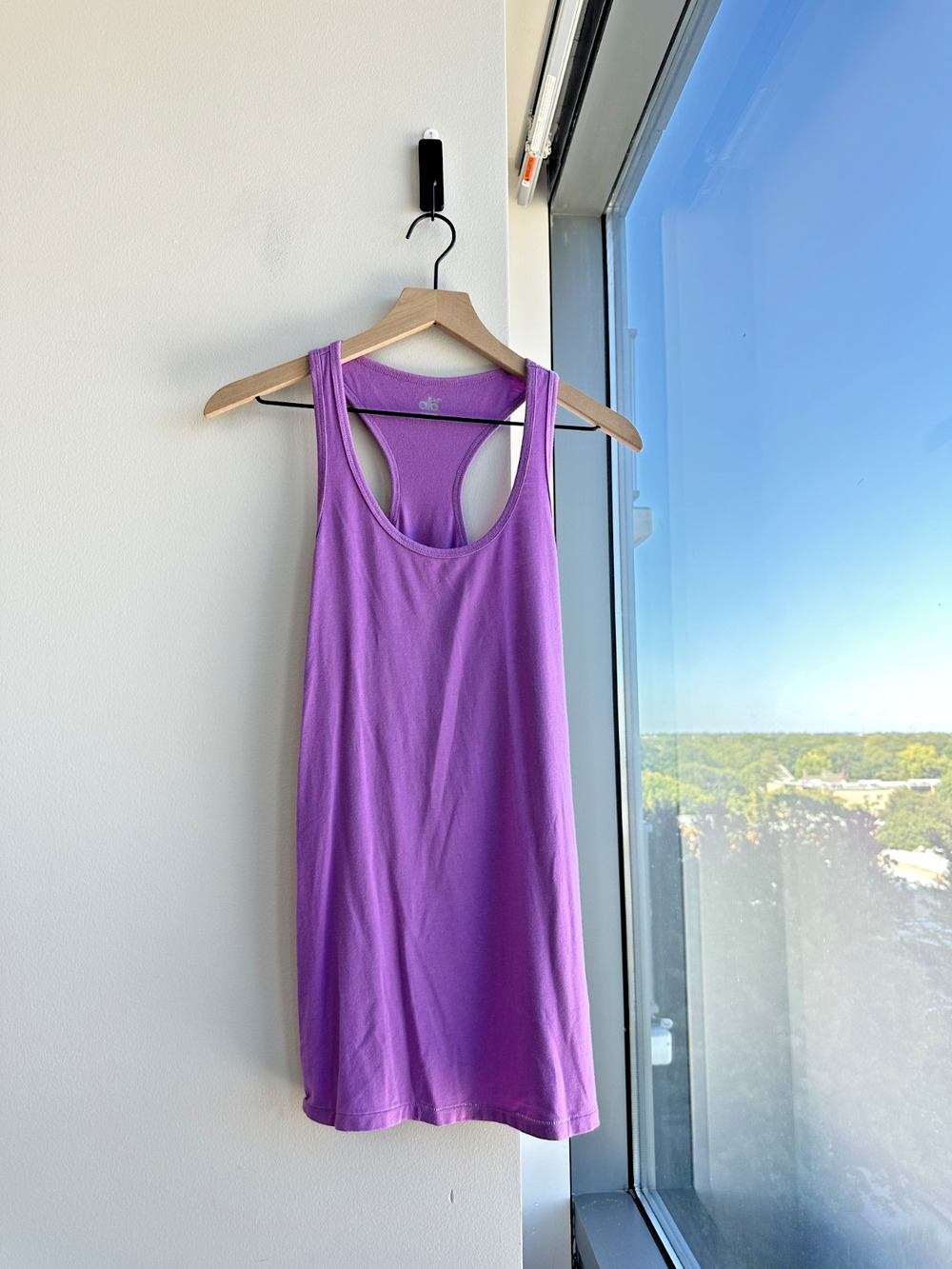 Alo Yoga Tank Women Purple Racerback Lightweight Yoga Gym Athletic Sz L